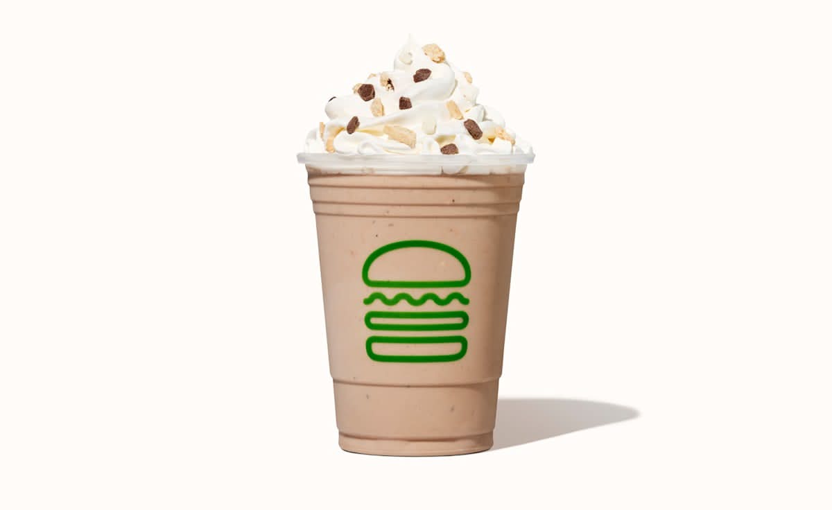 Chocolate Toasted Marshmallow S'mores Shake