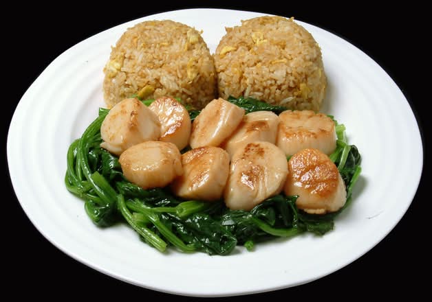 6. Scallop with Spinach