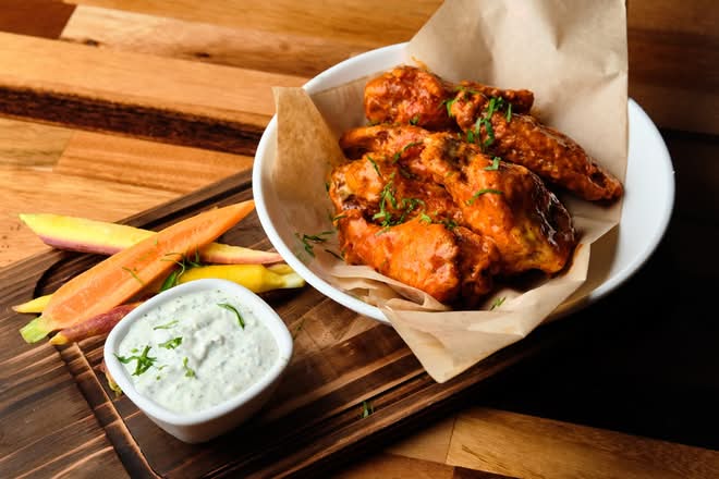 Tavern Wings