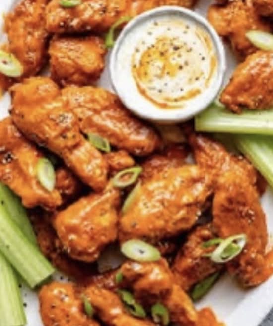 Half Tray Bone in Wings