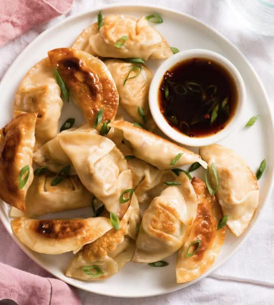 Pan Fried or Steamed Dumpling (10)