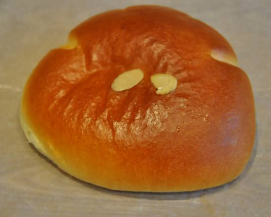 Custard Bun