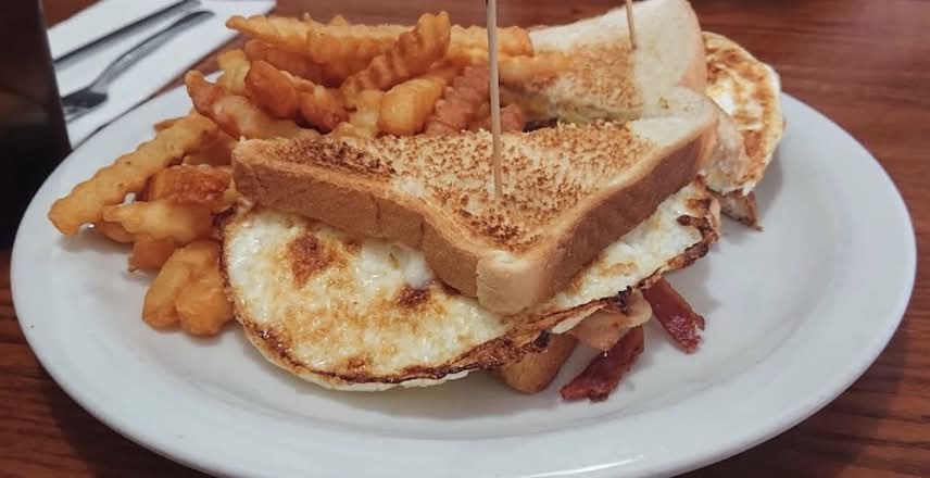 Bacon Fries Eggs