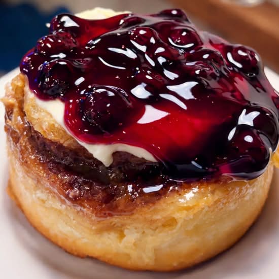 Blueberry Bun