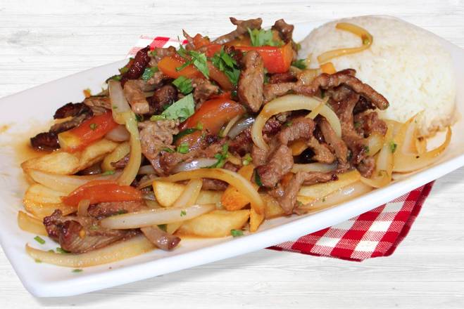 Lomo Saltado