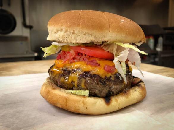 Bacon Cheeseburger (8 oz)