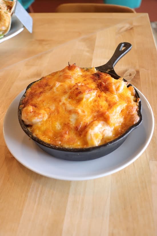 Seafood Mac & Cheese