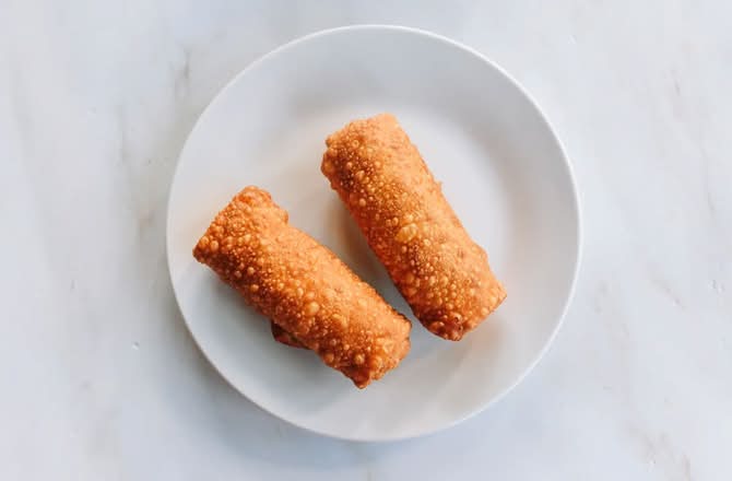Egg Roll (2 pcs)