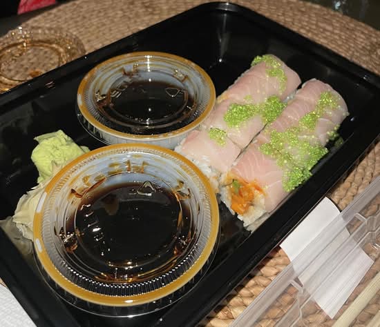 Spicy Salmon Roll