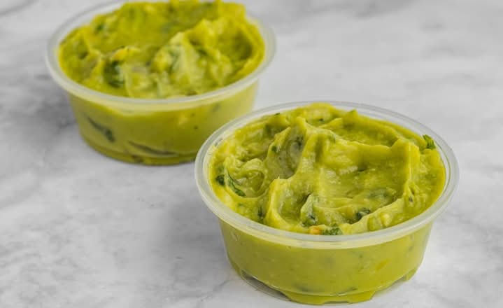SIDE GUACAMOLE 3oz