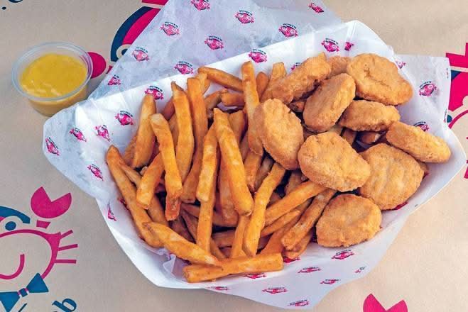 Chicken Nuggets (10 pcs)