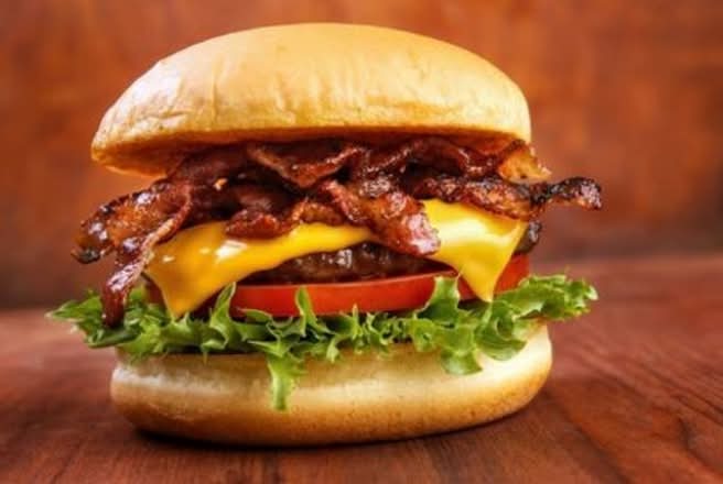 Bacon Cheddar Burger