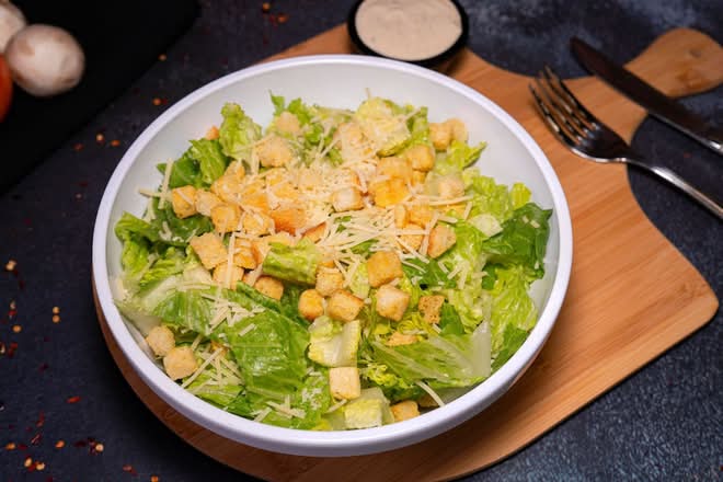 CAESAR SALAD