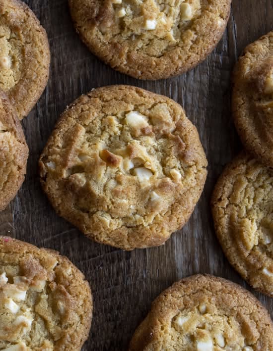 White Chocolate Macadamia