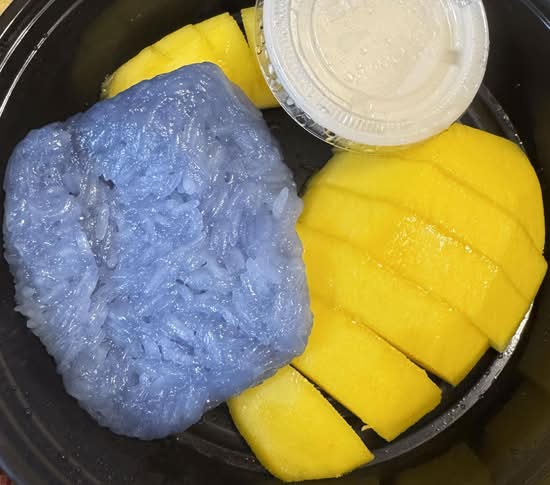 Mango Sticky Rice (Seasonal)