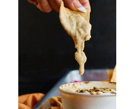 Salsa de Queso & Chips