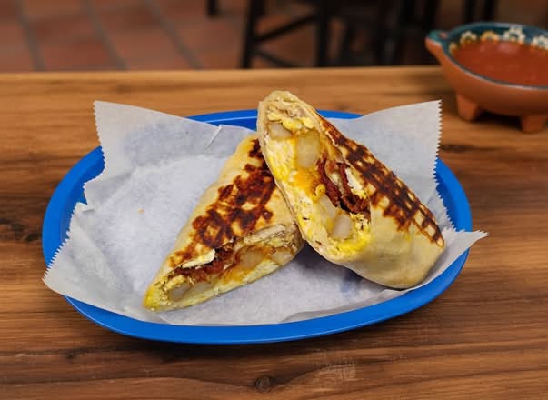El Rey Breakfast Burrito