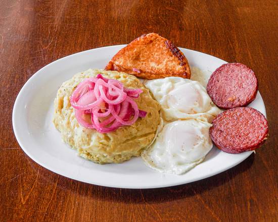 Dominican breakfast