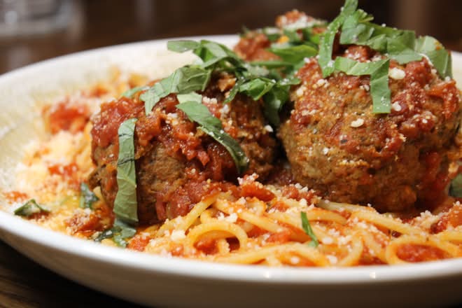 Spaghetti & Meatballs