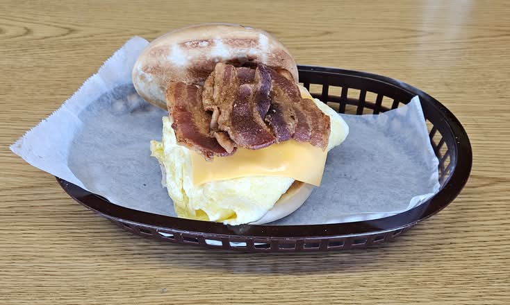 Bagel, Bacon Egg & Cheese