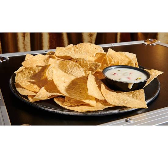 Chips & Queso