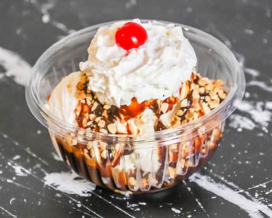 Hot Fudge Supreme Sundae