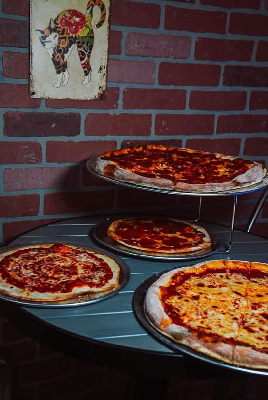 Cheese Pizza