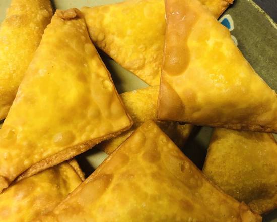 Crab Rangoon (8 pcs)
