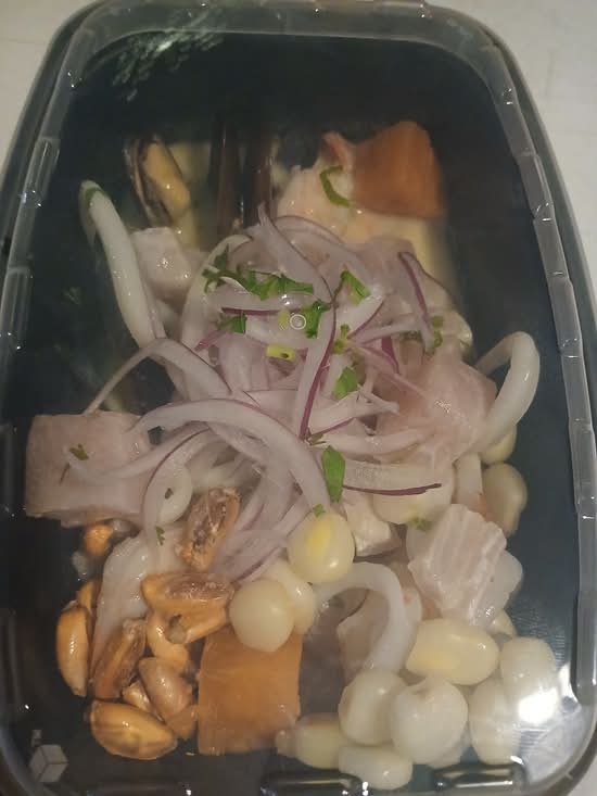 Ceviche mixto - corvina