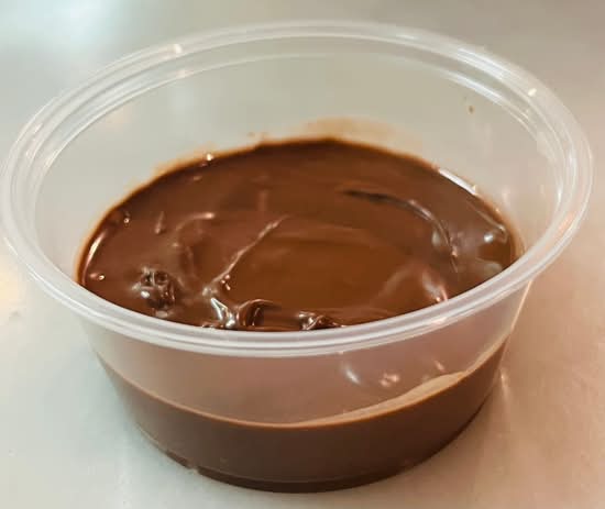 Hazelnut Spread Chocolate SIDE