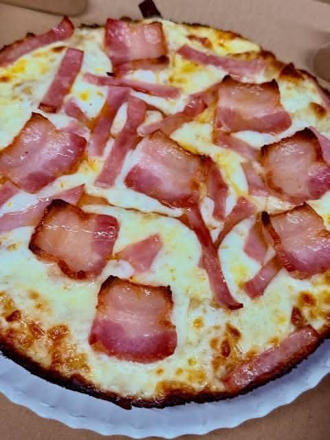 Pizza de Tocino /. Bacon pizza