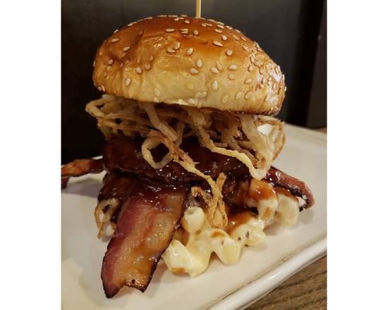 Mac Daddy Burger