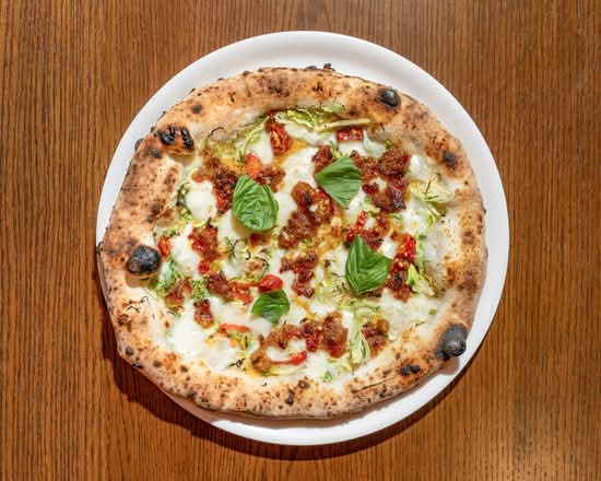 Elenuccia Pizza