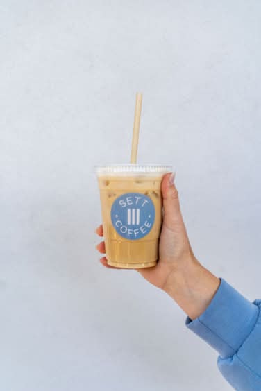 ICED MACCHIATO