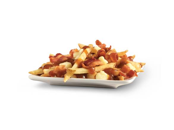 Bacon Poutine (Cals: 700)