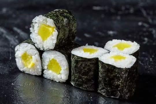 Oshinko Roll