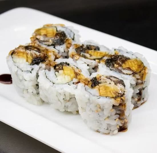 Salmon Skin Roll