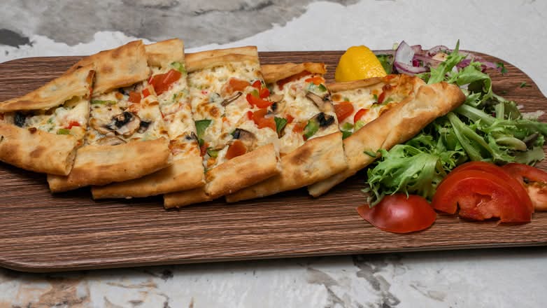 VEGETARIAN PITA