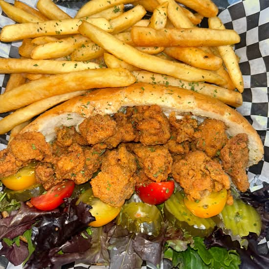 Fried Oysters Po' Boy
