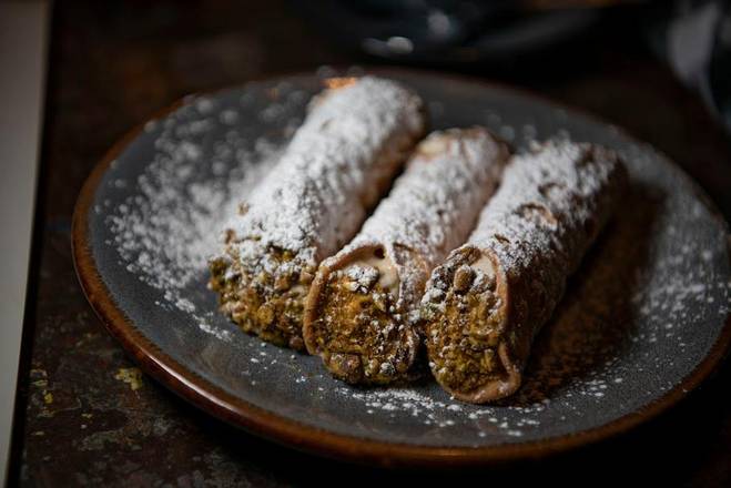 Cannoli