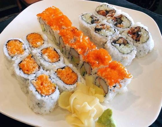 Three Rolls Combo D