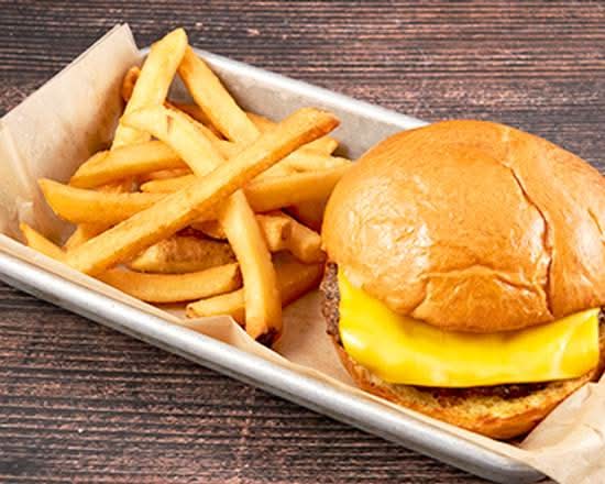 Kid's Cheeseburger