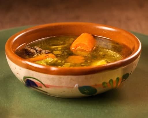 Caldo de Res