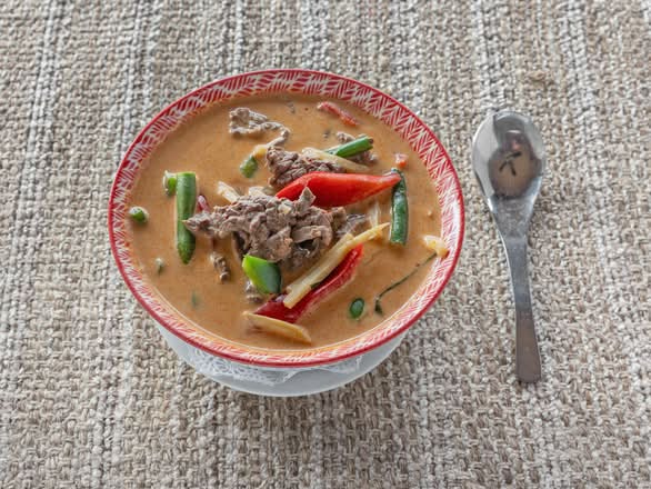 Red Curry Lunch Special 🌶️