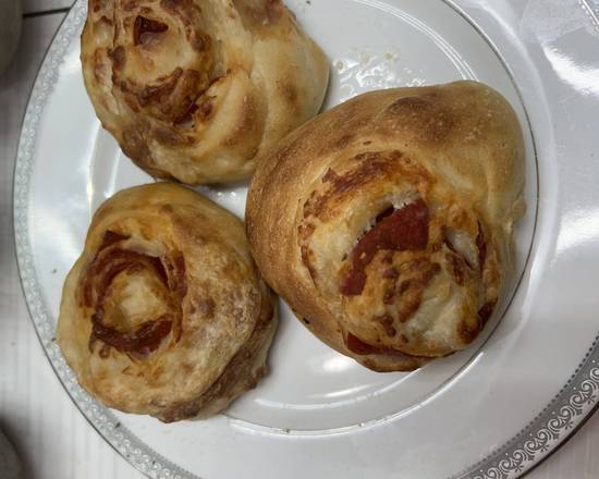 Pepperoni Roll (1 pc)
