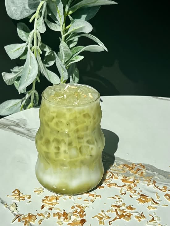 Coconut Matcha 🥥
