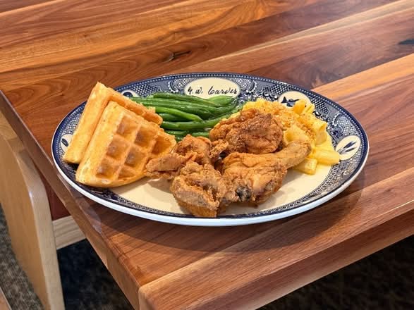 Southern Fried Chicken & Waffle