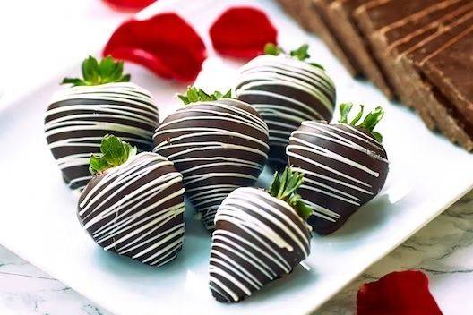 Milk Chocolate Strawberry
