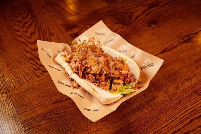 Pulled Chicken Sandwich