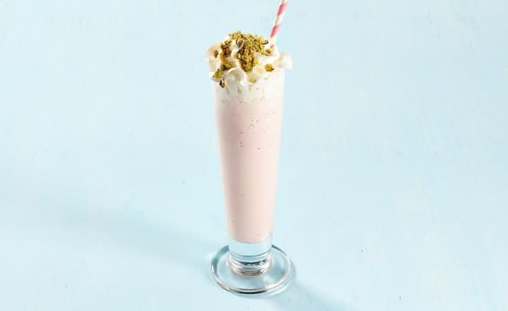 Rosy & Nutty Milkshake (R)